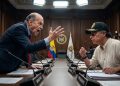 Álvaro Leyva arremete nuevamente contra Petro: lo califica de “sembrador del caos” y cuestiona su gestión