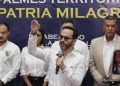 De La Espriella desmiente plan de trabajo por horas y aparta a Charles Chapman de su equipo