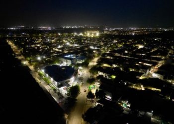 Barranquilla amplía la cobertura del alumbrado público en el barrio El Pueblo