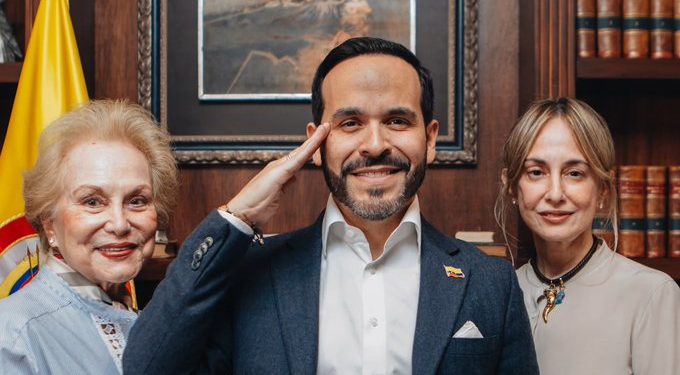 Silvia Tcherassi será Embajadora Ad Honorem de la Moda, la Creatividad y la Identidad de Colombia