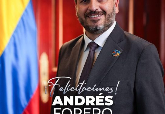 Centro Democrático celebra elección de Alirio Barrera Forero como presidente de la Comisión Séptima del Senado