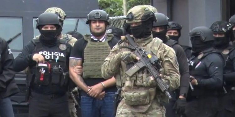 Costa Rica extradita a presunto coordinador del Clan del Golfo requerido por Estados Unidos
