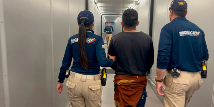 Casi 19.000 extranjeros fueron inadmitidos en Colombia por incumplir requisitos migratorios desde 2022
