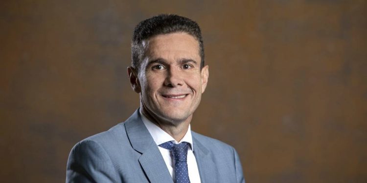 Carlos Alberto Cuenca asume la Presidencia de la Comisión de Acusaciones de la Cámara