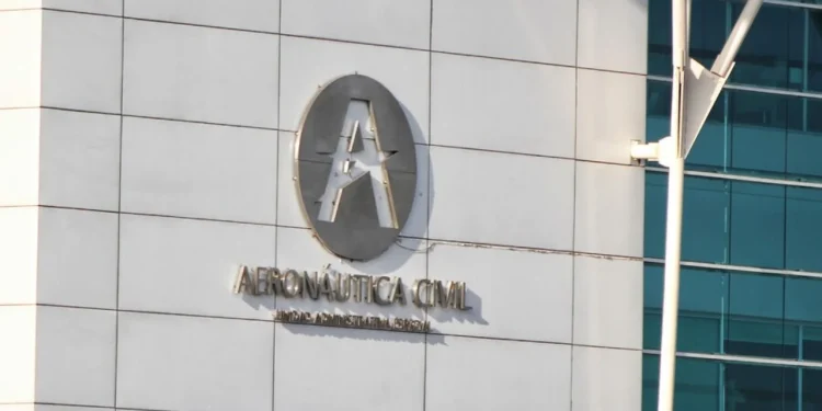 Aerocivil recibe solicitudes para abrir más de 30 nuevas rutas aéreas en Colombia y el exterior