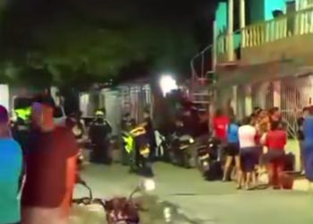 ¡No cesa la violencia en Barranquilla! Sicarios atacan a un hombre en el barrio Carrizal y lo dejan gravemente herido
