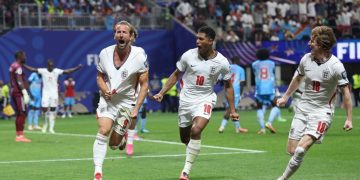 Kane rescata a Inglaterra y cita a los Tres Leones con México en octavos del Mundial