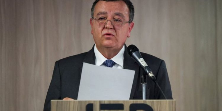 La primera señal de ruptura: presidente de la JEP no fue invitado a la posesión de De La Espriella