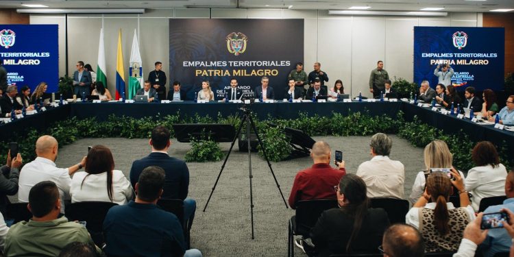Empalme de De La Espriella denuncia presuntas irregularidades por más de $370.000 millones ante los organismos de control