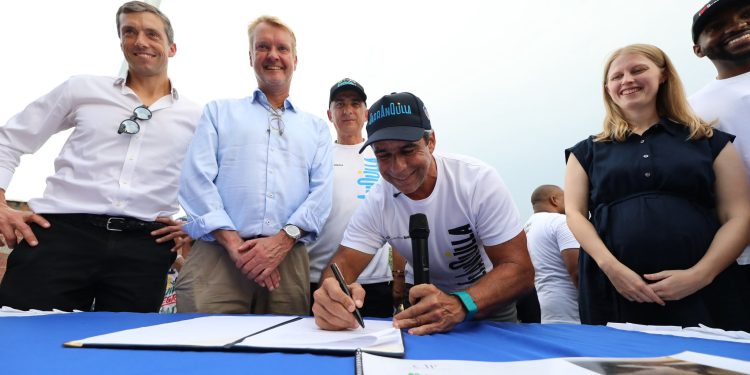 Barranquilla avanza hacia la energía eólica marina: Char anuncia alianza para impulsar histórico proyecto