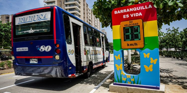Con nuevos radares, Alcaldía de Barranquilla refuerza la movilidad segura en corredor de alto tráfico