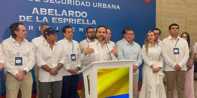 De La Espriella anuncia nueva cúpula de la Policía y traslada la Subdirección General a Barranquilla