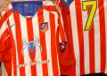 Atlético de Madrid convirtió su camiseta en una cartelera de cine: la historia detrás del icónico patrocinio de Spider-Man